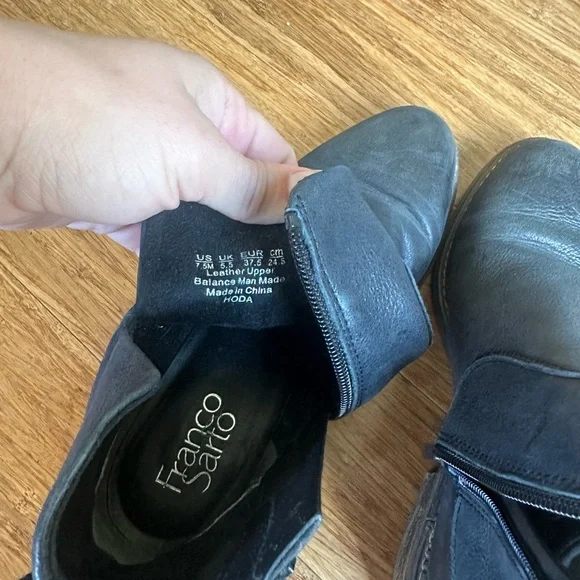 FRANCO SARTO Black Leather Ankle Hoda Bootie - Picture 4 of 5